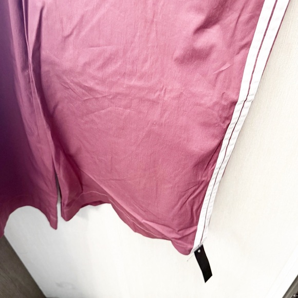 NWT WeWoreWhat Pull On Ruffle Waist Pant in Plum & White, Size Large - Picture 5 of 10